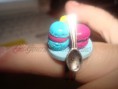 /album/galerie-de-photos-galerie-photos/bague-petits-macarons-assiette1-jpg/